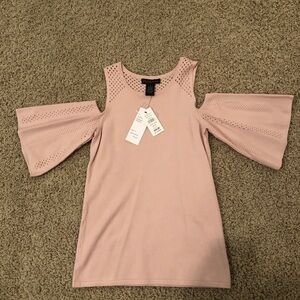 NWT DESIGN 365 Cold Shoulder Sweater